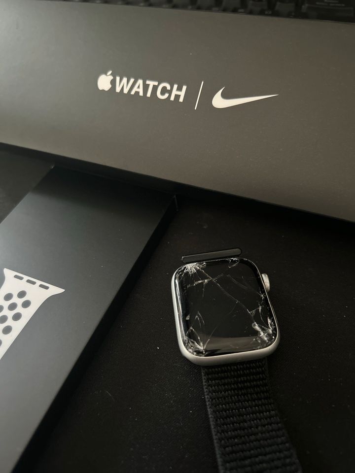 Apple Watch SE in Großrosseln