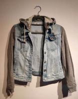 Jeansjacke mit Stoffärmel und Kapuze - OVS - Größe S Bayern - Weißenburg in Bayern Vorschau