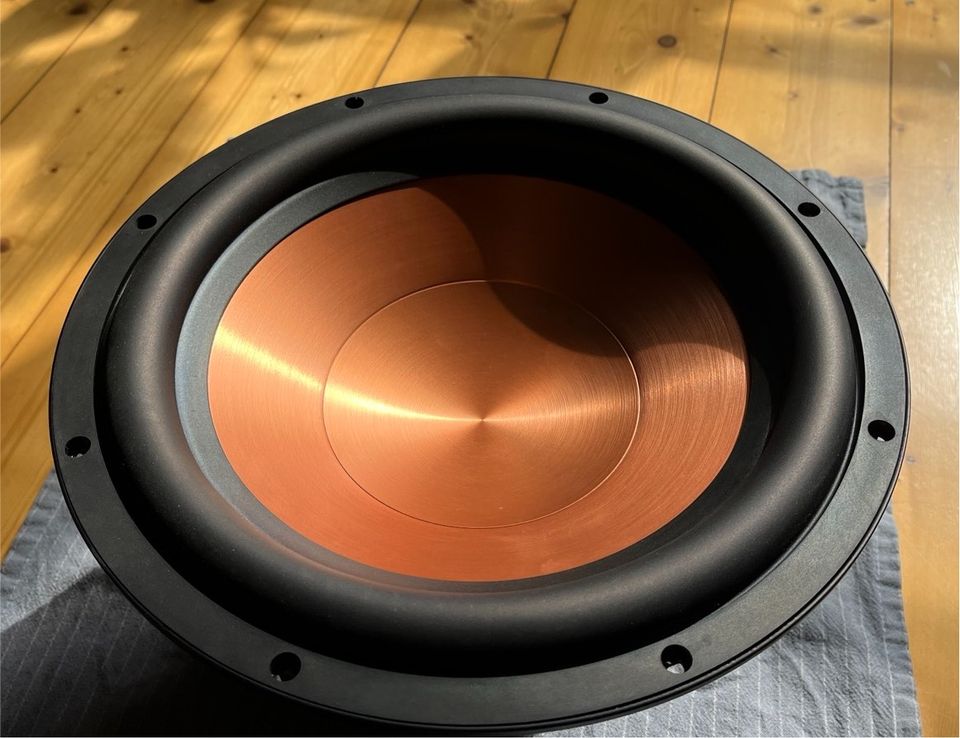 Klipsch SPL 120 Subwoofer Chassis 30 cm rasselt leicht bei 30Hz in Dülmen