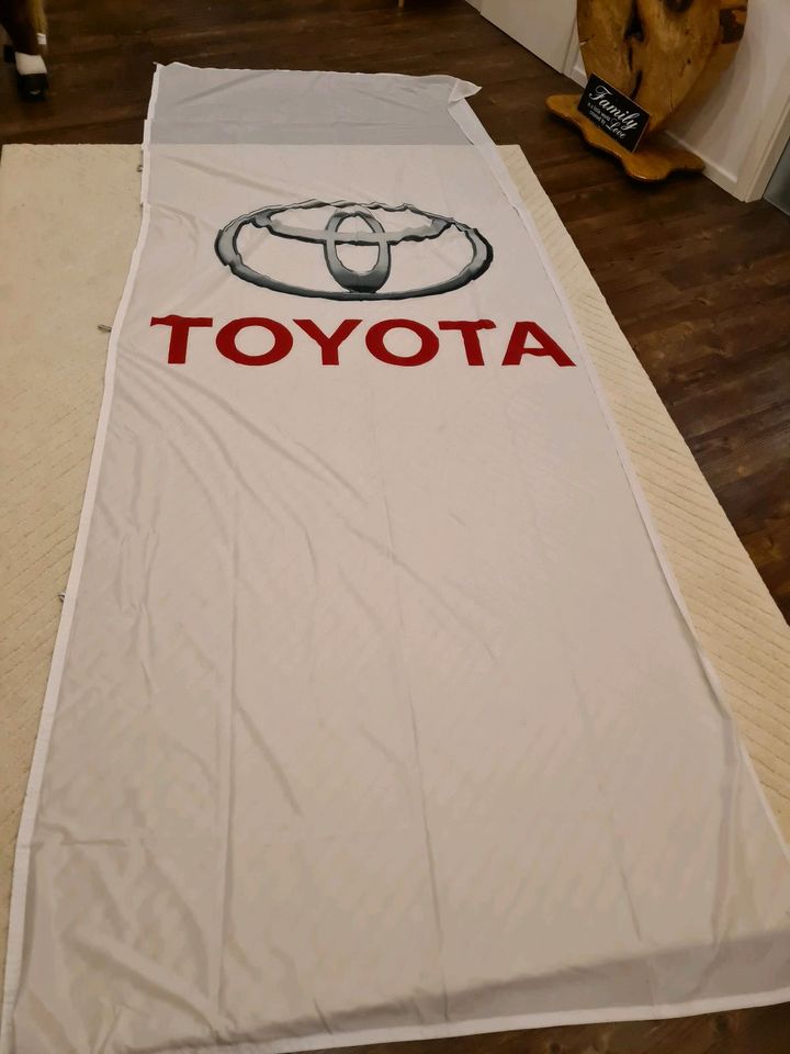 Große Toyota Fahne / Flagge in Hamminkeln