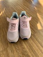 Adidas Sport/Hallenschuhe rosa, Gr. 33 Stuttgart - Degerloch Vorschau