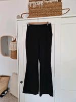 schwarze Stoffhose mit Schlagbeinen Gr.36 Bayern - Großwallstadt Vorschau