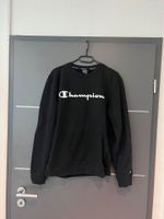 Champion Sweatshirt Gr.M (Champion,Hoodie,Pullover,Mode,Kleidung) Nordrhein-Westfalen - Lemgo Vorschau