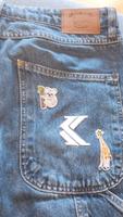 Karl Kani Jeans S mit Patches Bayern - Manching Vorschau