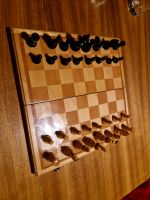 Wunderschönes Holz Schachspiel Baden-Württemberg - Steinen Vorschau