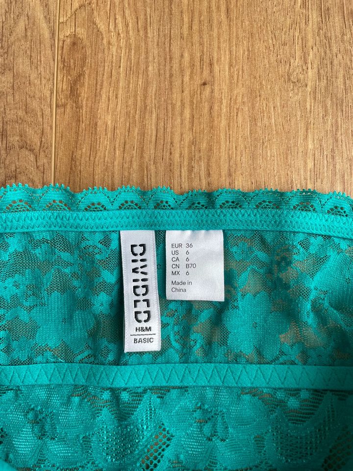 Bustier Bandeau BH mit Spitze H&M divided grün Größe S 36 in Ippesheim (Mittelfr)