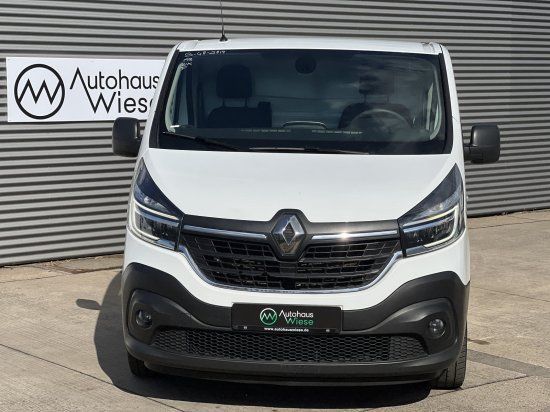 Renault Trafic 2,0 dCi 145 dCi ENERGY L2H1 *1.HAND*AUTOM in Raunheim