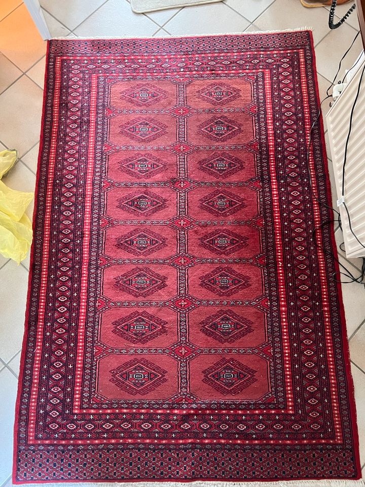 Teppich Pakistani 1,28 x 1,89 in Korntal-Münchingen