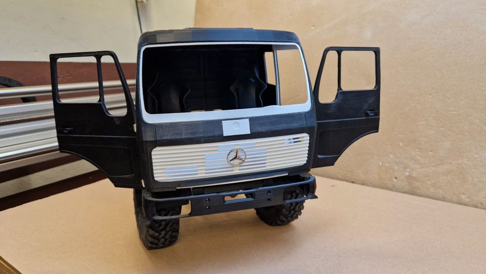 RC MERCEDES BENZ NG Fahrerhaus 1:10 für Traxxas TRX-4 - TRX-6 in Gnoien