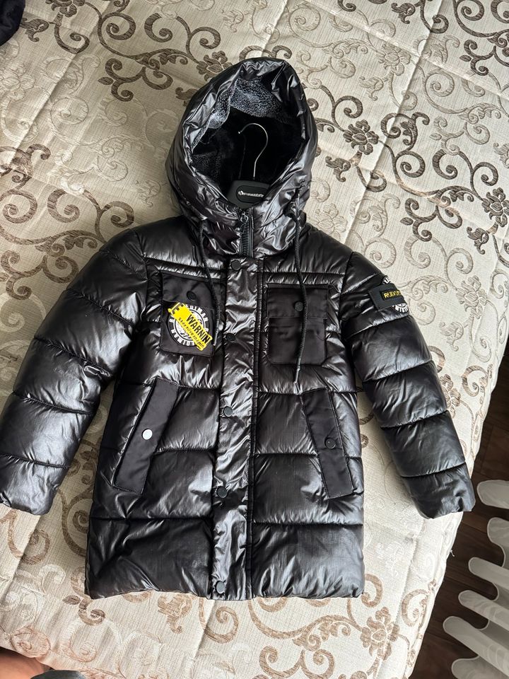 Winterjacke Kinder in Große 122 in Mannheim