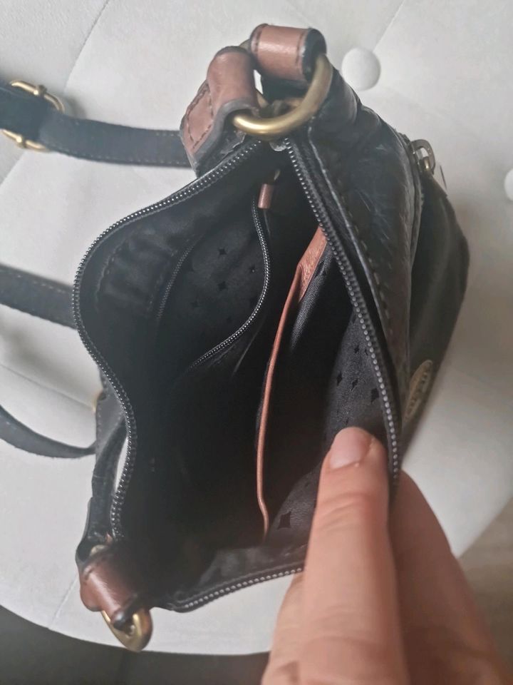 Fossil kleine Handtasche schwarz Leder in Lütjenwestedt