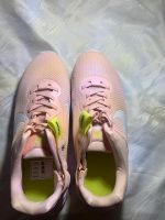 Nike Schuh Gr. 42 Rosa ungetragen Brandenburg - Großräschen Vorschau
