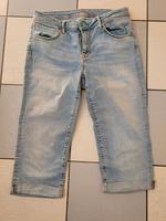 Soccx Bermuda kurze Hose 7/8 W 32 Jeans Damen Jeanshose Sachsen-Anhalt - Schönebeck (Elbe) Vorschau