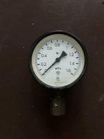 Ein altes DDR Manometer Berlin - Mitte Vorschau
