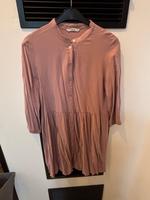 Lockeres Sommerkleid only rosa 34 Bayern - Obertraubling Vorschau