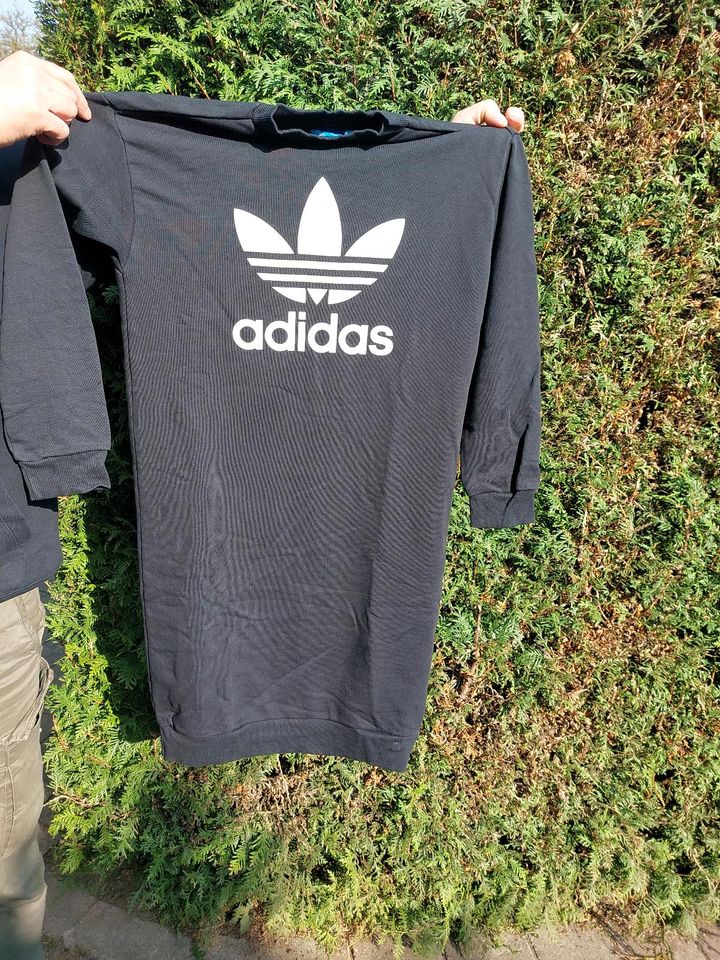 Adidas Longshirt Gr S in Kellinghusen