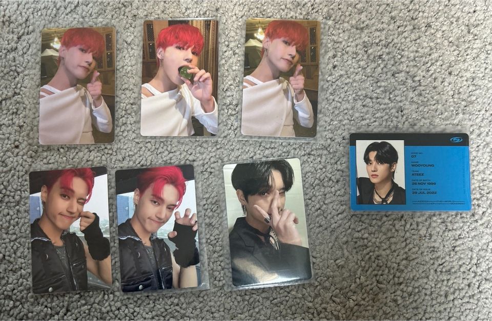 ATEEZ Photocards in Paderborn