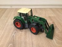 Siku Traktor Fendt 714 Vario Schauffellader Nordrhein-Westfalen - Kempen Vorschau