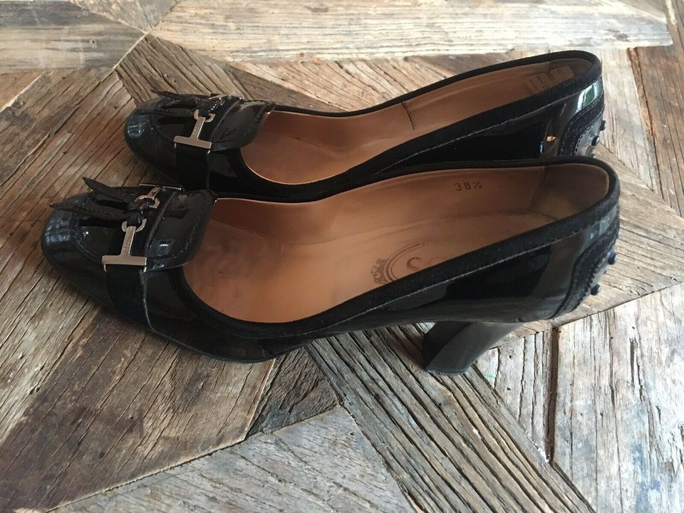 Tod‘s Pumps, Gr. 38,5, schwarz, neuwertig, Schuhe in Hamburg