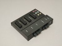 Philips SWV 2052 W/10 Scart Audio-/Video Umschalter Switcher Hessen - Zwingenberg Vorschau