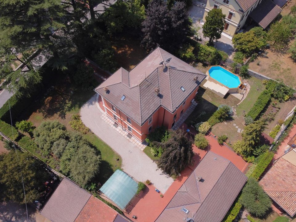 Gardasee - Elegante Jugendstil VILLA aus dem Jahr 1912 in Caprino in München