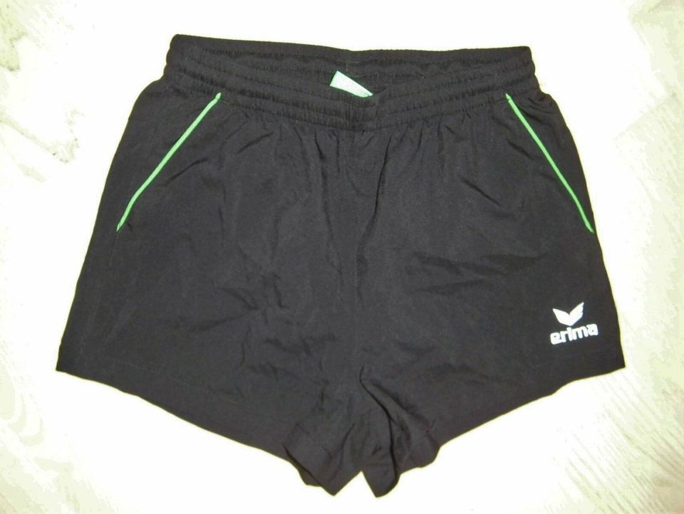 Sporthose Erima TT Tischtennis Shorts Hose Gr. 152 XXS in Baden-Württemberg  - Althengstett | eBay Kleinanzeigen ist jetzt Kleinanzeigen