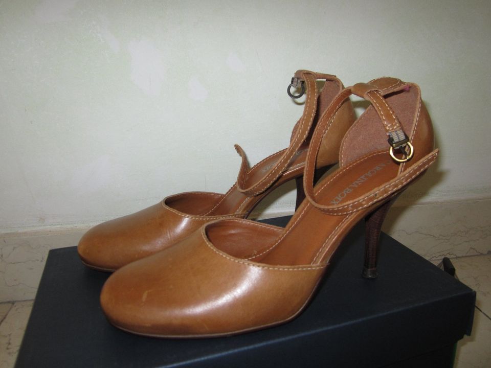 brauner Leder High Heel Damenschuh Schuhe gr. 38 NEU in Wölfersheim