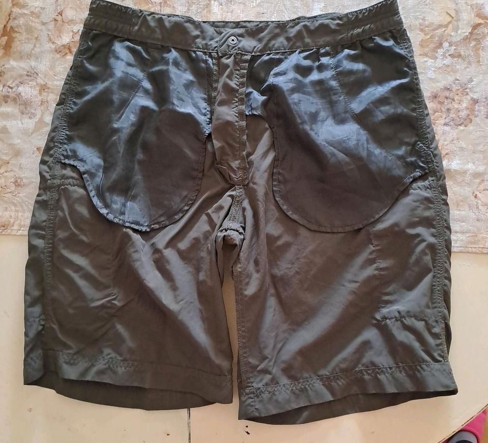 Herren Kurz Shorts gr 48/50 dunkelgrau in Schwerin