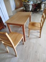 Tisch und 2 Stühle Niedersachsen - Aurich Vorschau