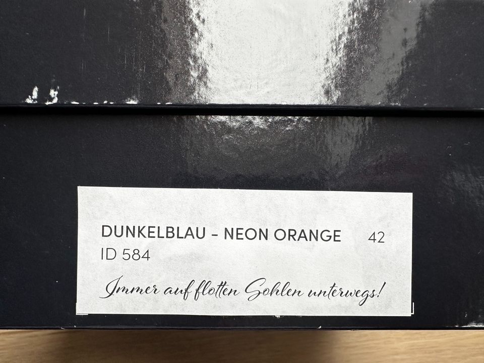 Chelsea Boots, Gr. 42, neu Dunkelblau, neon-orange in Hamburg
