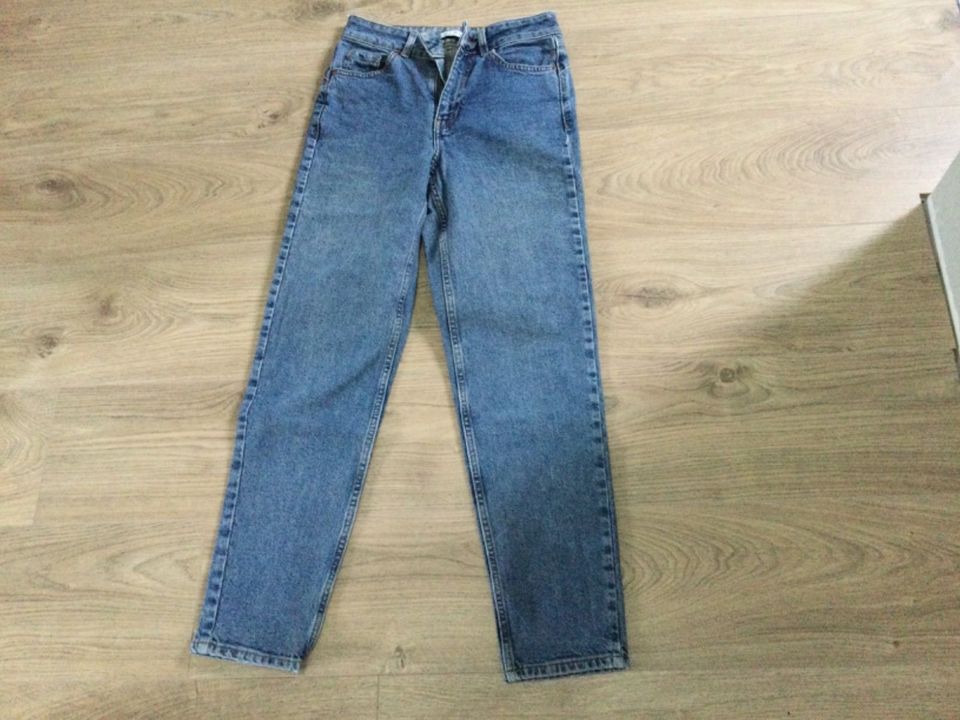 Jeans Größe 34 Primemarkt Mom-Jeans in Kranenburg