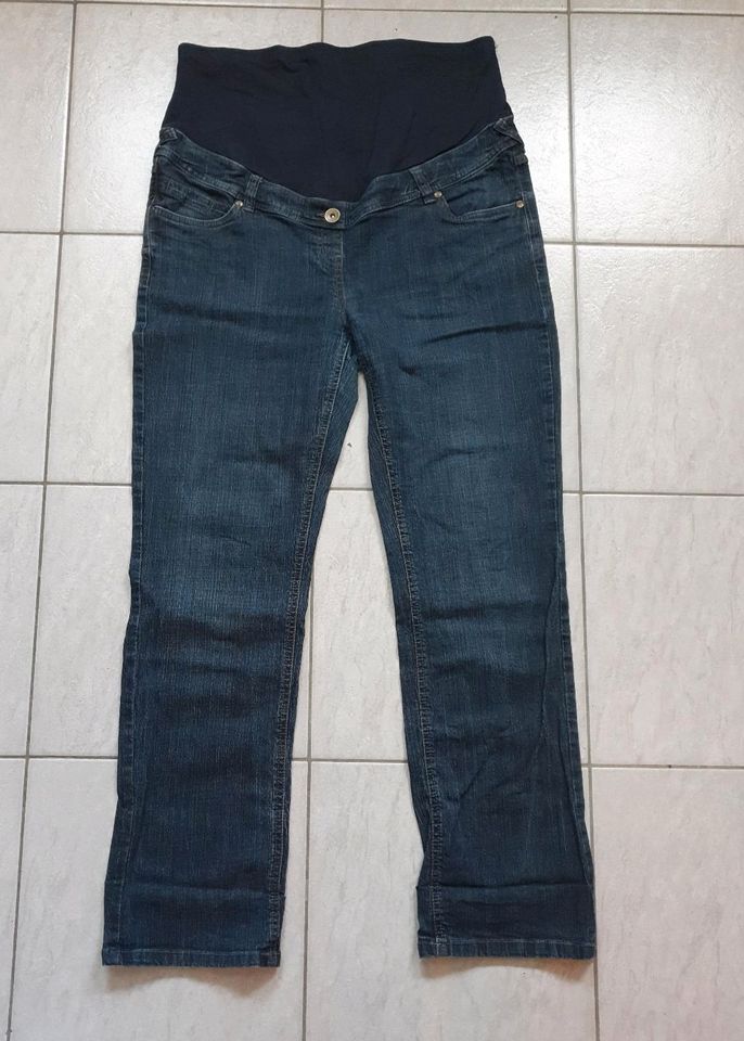 Umstandshosen 46 Jeans feiner Cord Umstandsmode Schwangerschaft in Nürnberg (Mittelfr)