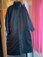 Original langer Nike Mantel, schwarz, Größe M Thüringen - Meiningen Vorschau