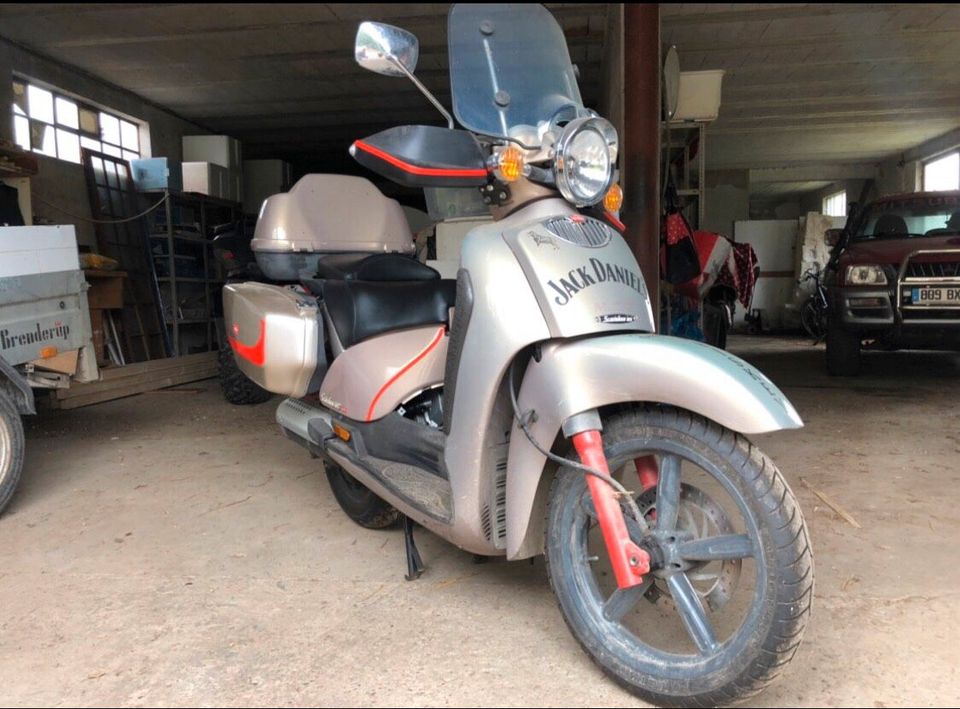 Aprilia Scarabeo 125 in Mandelbachtal