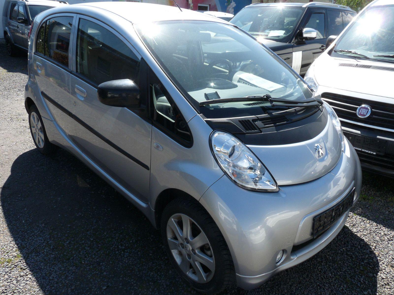 Abbildung des Autos Peugeot iOn Modell 2018