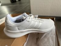 Adidas Sneaker Damen in Weiß, Größe 39 1/3 Brandenburg - Zehdenick Vorschau
