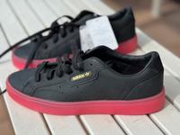 Adidas Sleek -Gr.38 -schwarz -pink Sohle -Neu mit Etikett Niedersachsen - Peine Vorschau