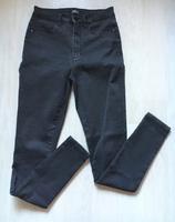 Only Damen Hose Größe M/32 schwarz enge Beine Hessen - Bensheim Vorschau