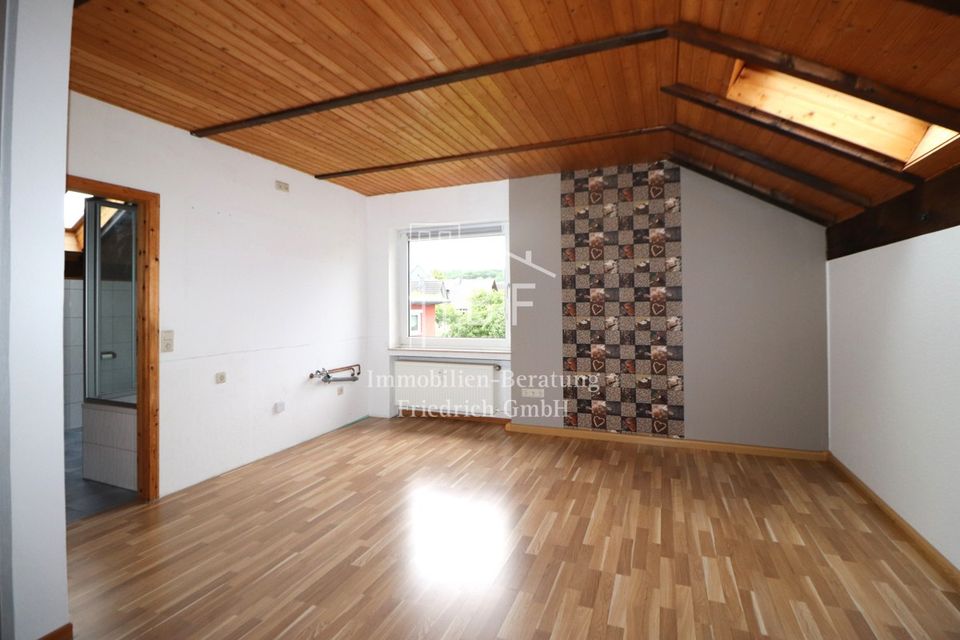 Charmante 3-ZKB-Wohnung in Wilnsdorf-OT -mit Außenstellplatz- in Wilnsdorf