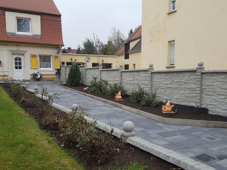 BETONZAUN  ZAUN  WAND  SICHTSCHUTZ auch beidseitig Muster in Sandersdorf