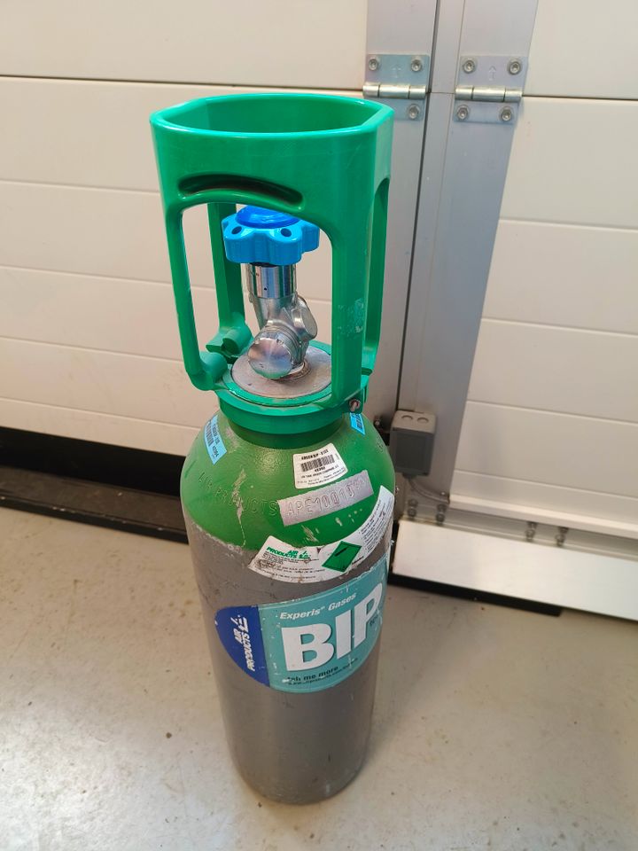 Gasflasche 5 Kg, Stahlflasche ohne Füllung in Kassel