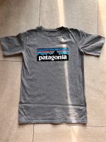 Sehr gut Patagonia T-Shirt grau Gr. 158 Brandenburg - Cottbus Vorschau