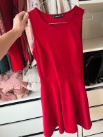 Rotes Kleid Thüringen - Herbsleben Vorschau