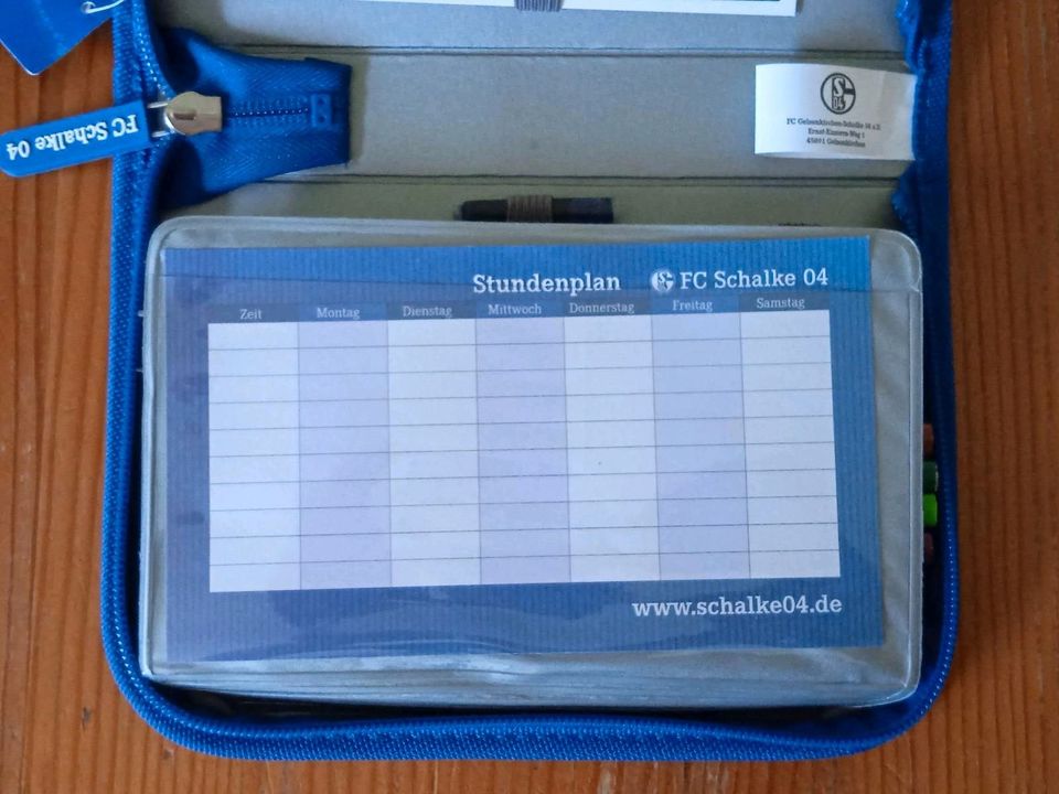 Fußball Schulmäppchen / Schüleretui  FC Schalke 04  (neu) in Aßlar