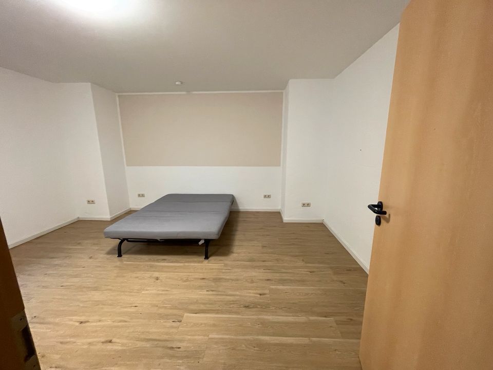 Warmmiete! Renovierte helle 1-Zimmer Wohnung in Heimersheim in Bad Neuenahr-Ahrweiler