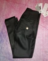 freddy vegan leder high waist hose in Größe XS neu Niedersachsen - Uetze Vorschau