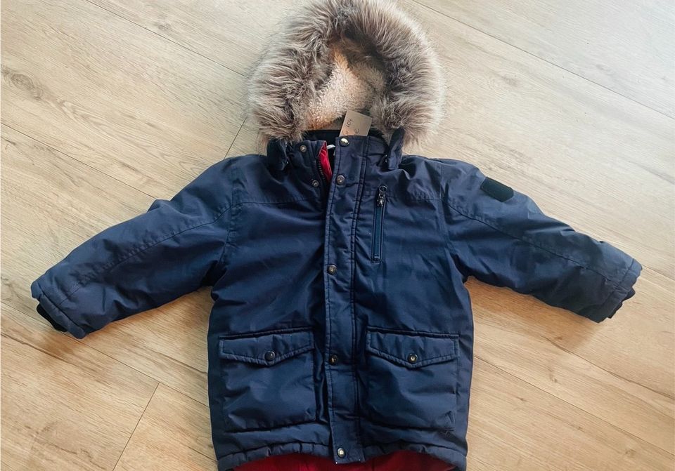 Kinder Winterjacke Gr. 104 in Niedersachsen - Salzgitter | eBay  Kleinanzeigen ist jetzt Kleinanzeigen