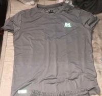 Graues under armour t-Shirt Größe M in sehr gutem Zustand Hessen - Marburg Vorschau