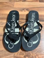 Flipflops/Zehentretter/Badelatschen Calvin Klein Gr.39/40 Nordrhein-Westfalen - Kamen Vorschau