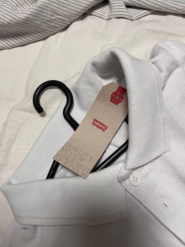 Levi's Polo Housemark (Größe XL) in München